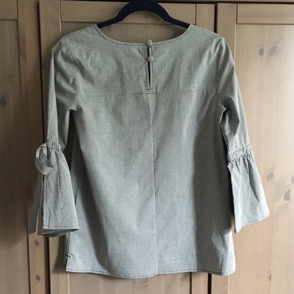 NWT J. Crew Bell-sleeve top in Microgingham - Picture 6 of 6